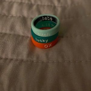 3 Fliprings never worn, all one size